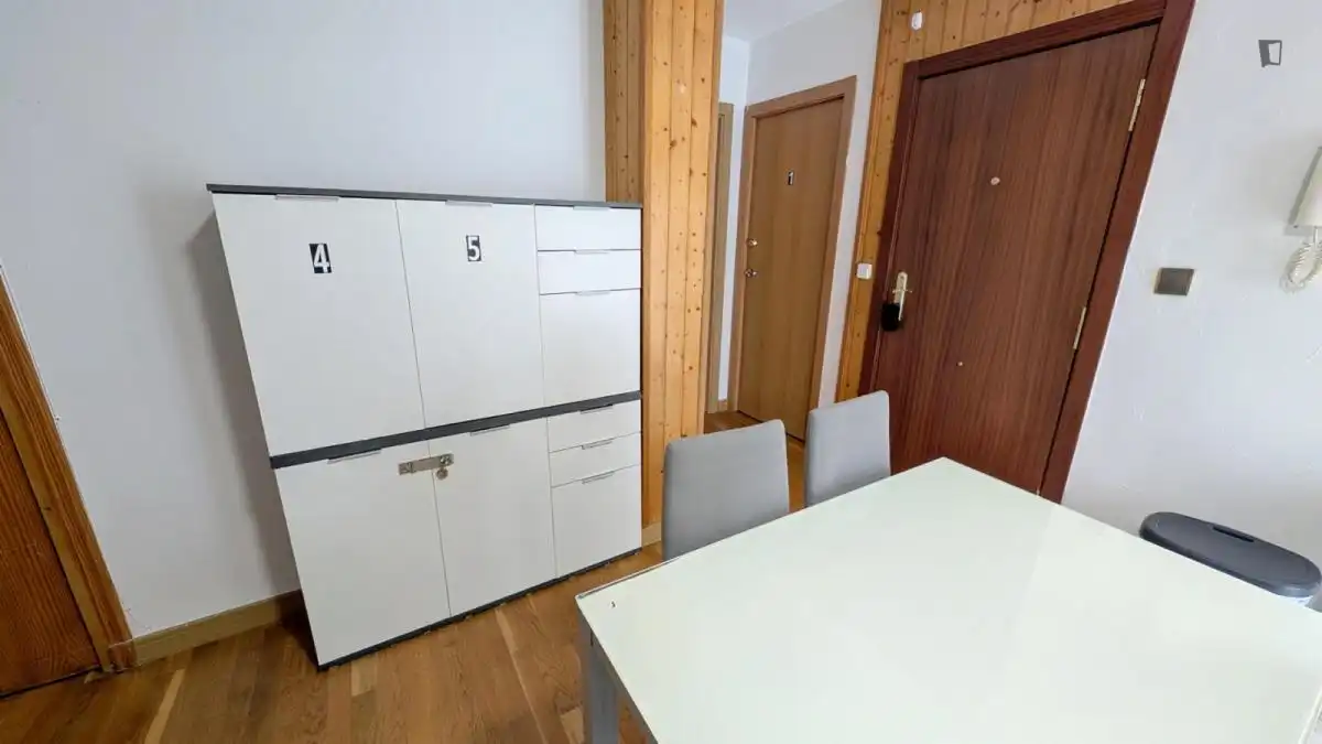 Habitación en Zaragoza, Zaragoza