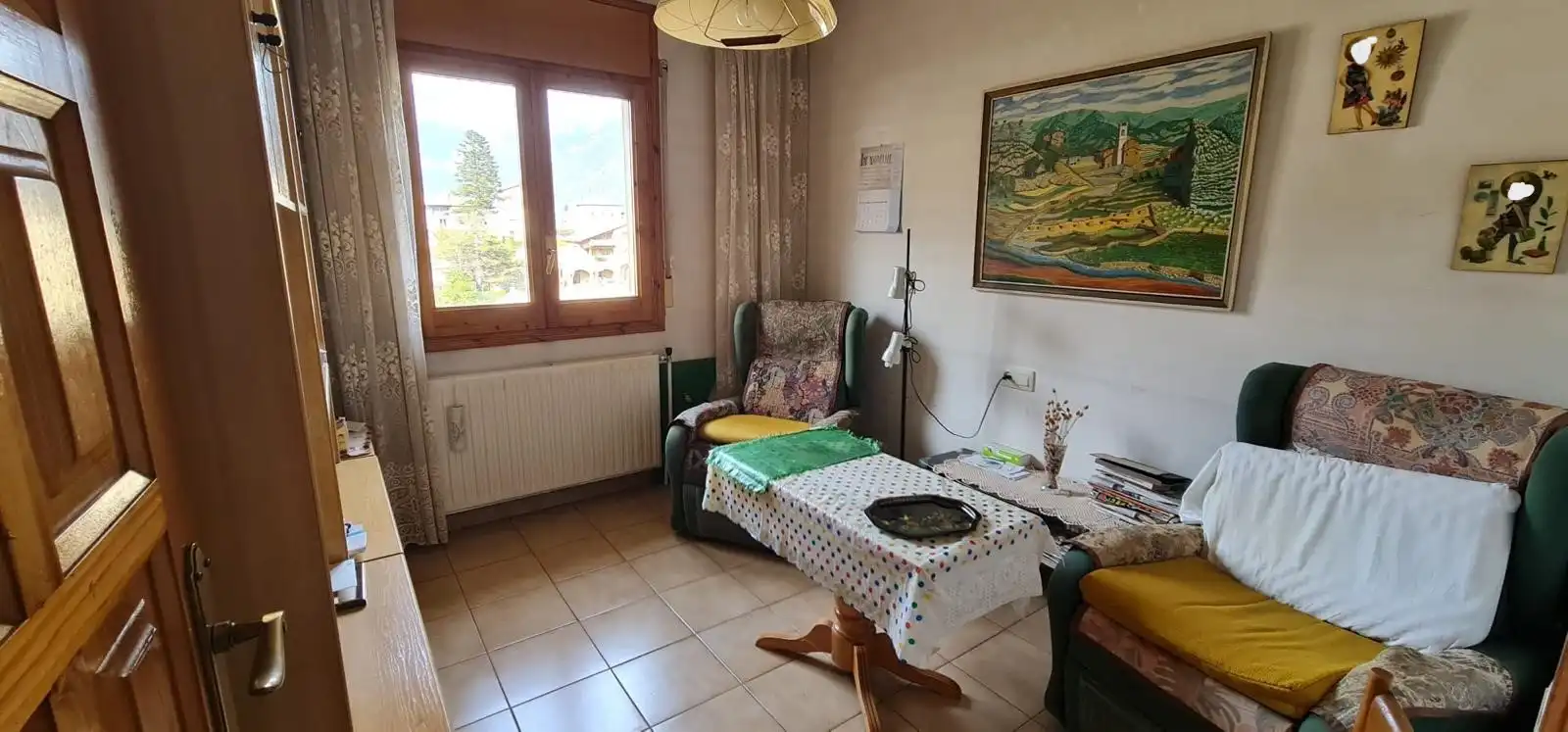 Sala d'estar de Casa adosada en venda en Sant Llorenç de Morunys amb Calefacció, Terrassa i Moblat