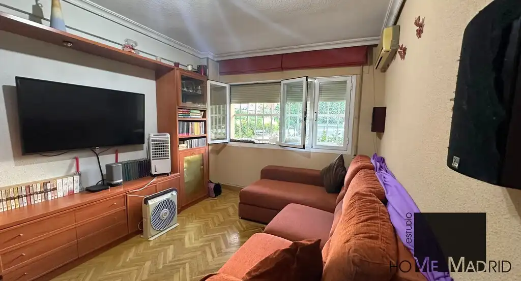 Wohnzimmer von Wohnung zum Verkauf in Madrid mit Heizung und Parkett