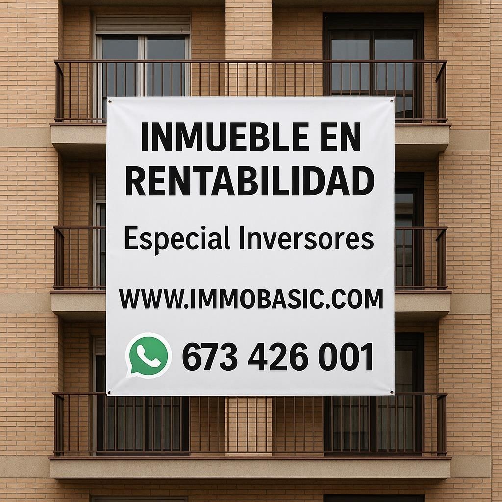 Vista exterior de Pis en venda en Reus