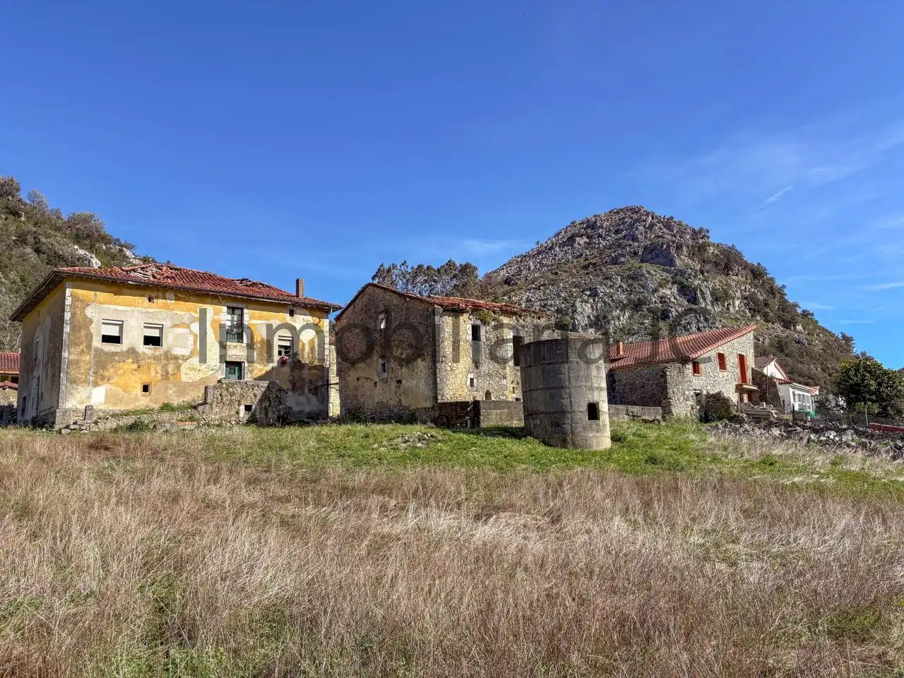 Casa rústica amb jardí en venda a Voto, imagen 13