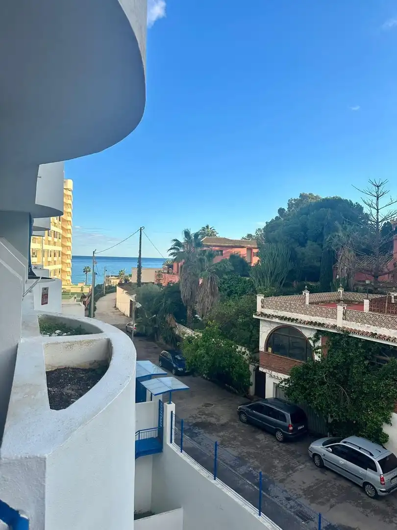 Flat with pool for sale in Torrequebrada, imagen 10