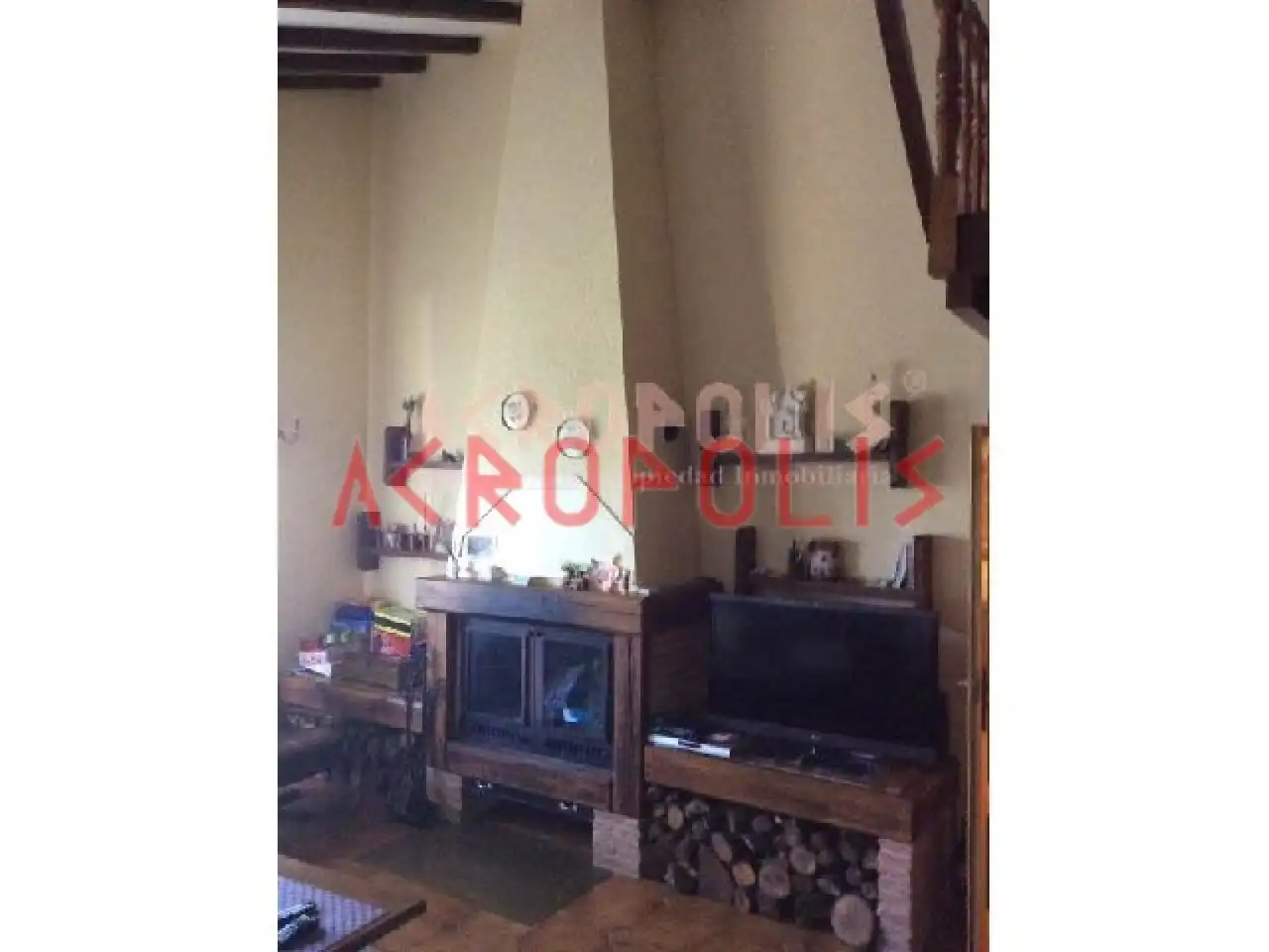 Sala d'estar de Casa o xalet en venda en San Miguel del Valle amb Calefacció