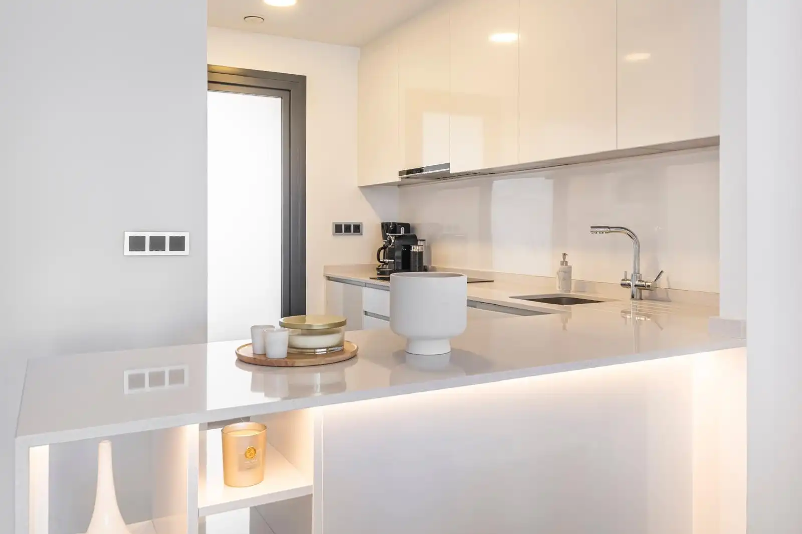 Apartamento con piscina en venta en Playa de Poniente, imagen 9