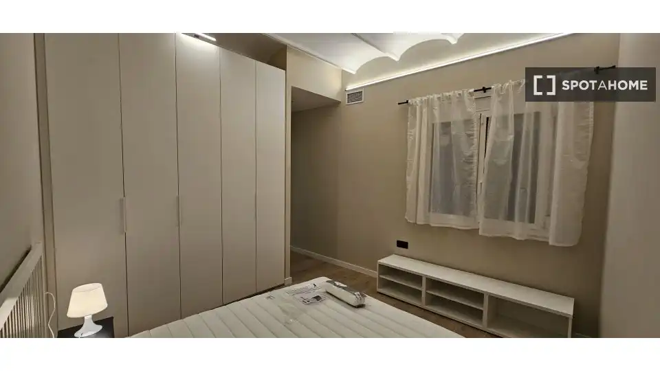Bedroom of Flat for rent in Barcelona  with Air Conditioner, Heating and Furnished