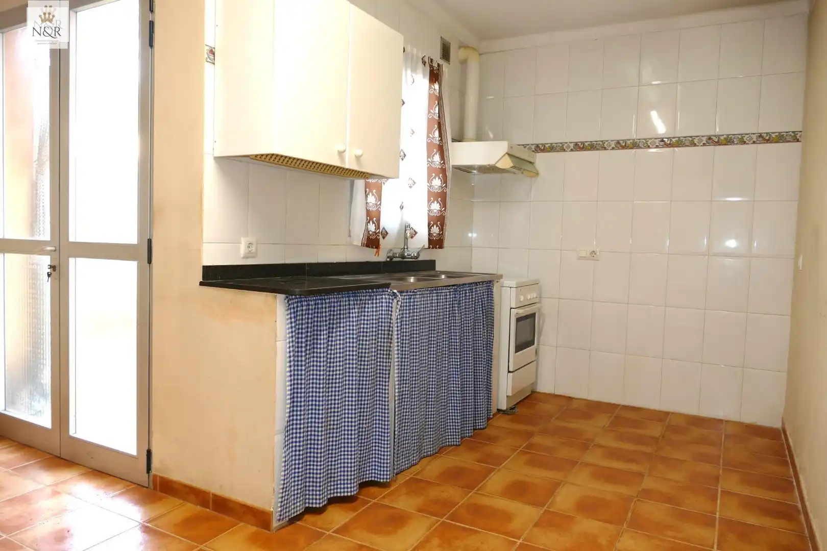 Cuina de Finca rústica en venda en Binissalem amb Jardí privat, Terrassa i Traster