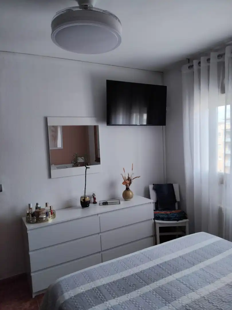 Living room of Flat for sale in Figueres  with Air Conditioner, Heating and Terrace