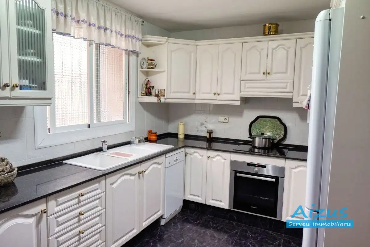 Kitchen of Detached homes for sale in Mollet del Vallès  with Heating and Terrace