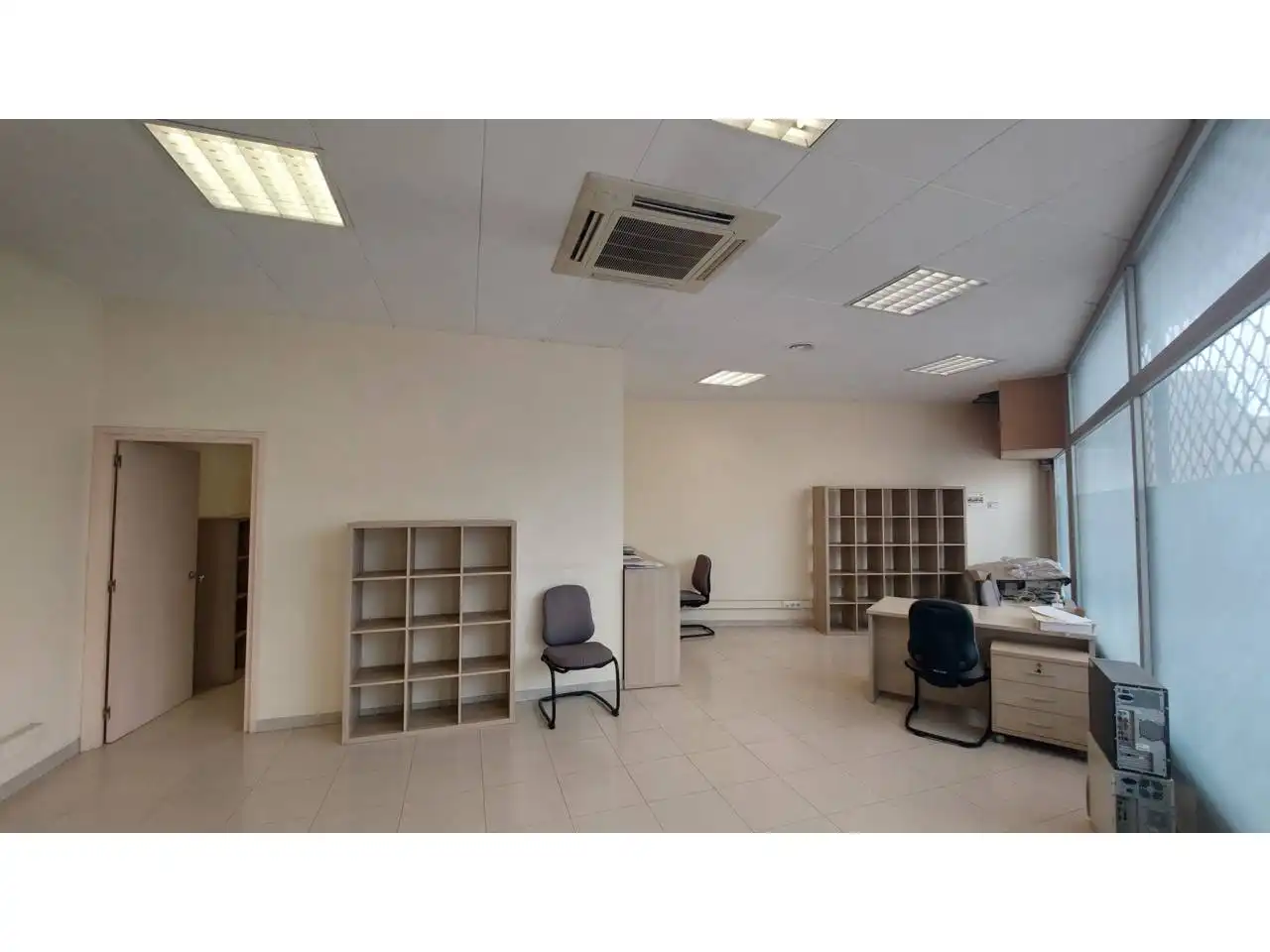 Business premises to rent in Prat de la Riba 60, imagen 4