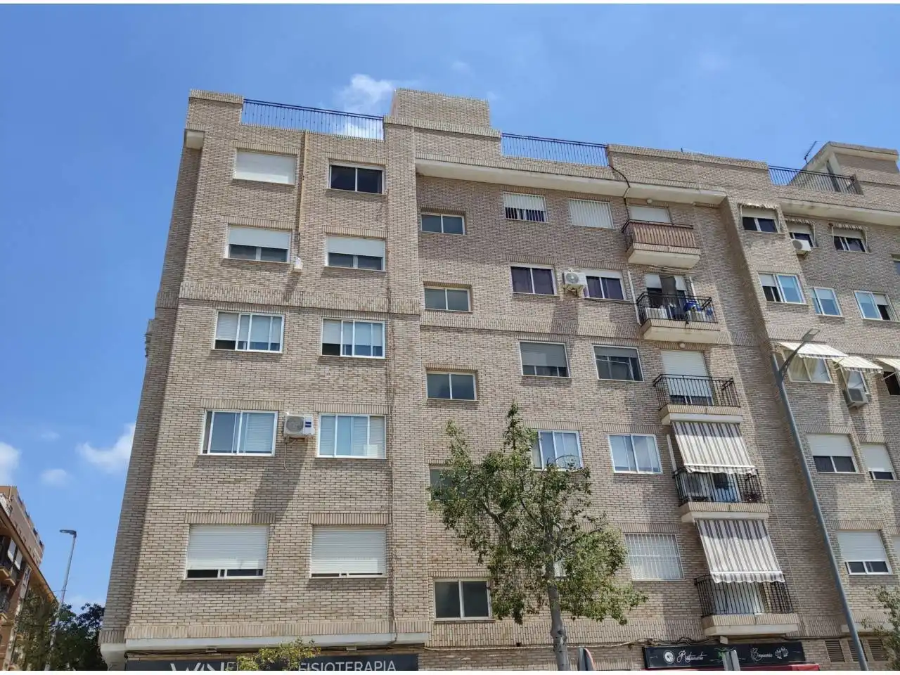 Vista exterior de Pis en venda en Manises amb Aire condicionat, Calefacció i Balcó