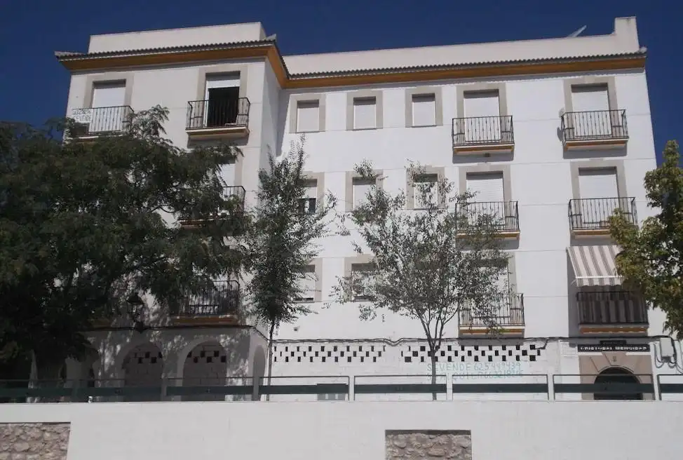 Piso con ascensor en venta en Jódar