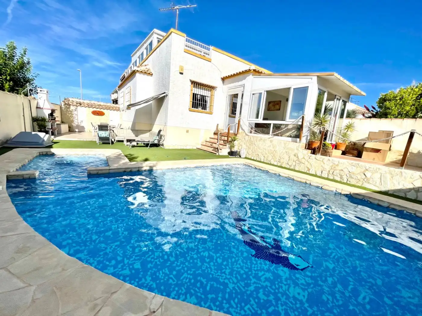 Swimming pool of Houses for rent in San Fulgencio  with Air Conditioner, Heating and Private garden
