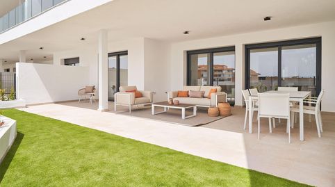 Foto 3 de Piso en venta en Begoña, Las Gaviotas - Carvajal, Fuengirola