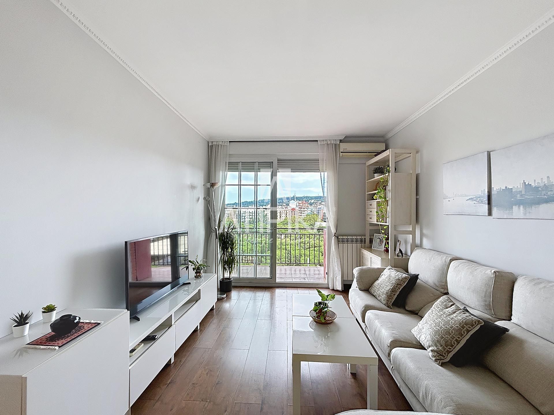 Living room of Flat to rent in  Barcelona Capital  with Air Conditioner, Heating and Parquet flooring