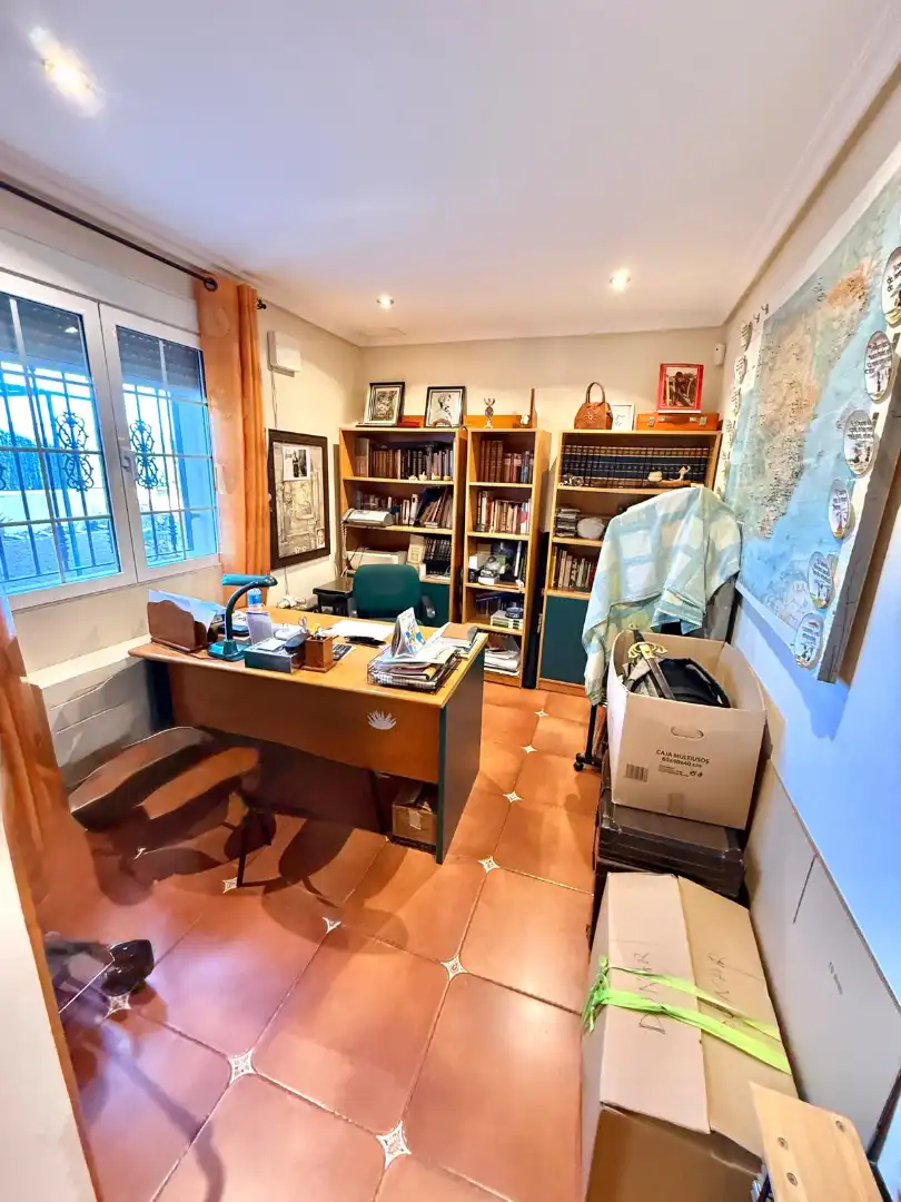 Casa o xalet en venda en Elche / Elx amb Aire condicionat, Calefacció i Jardí privat
