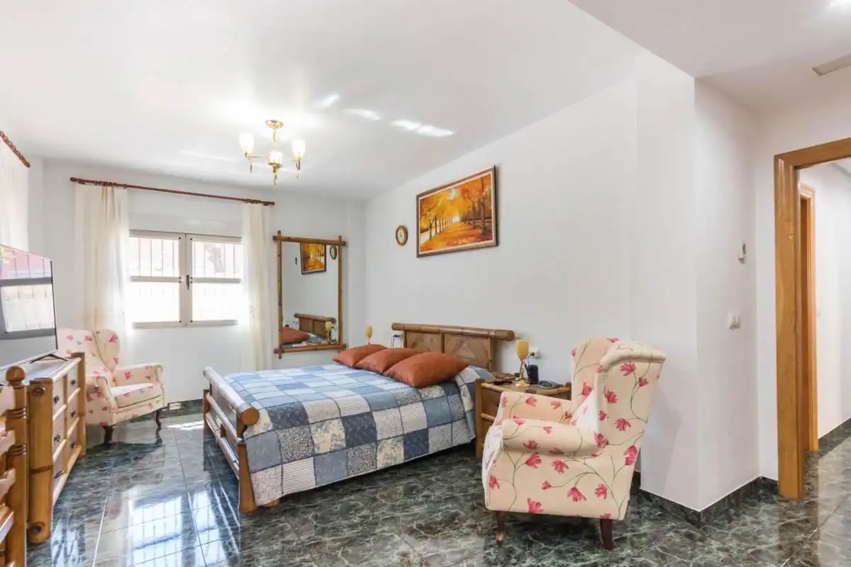 Dormitori de Casa o xalet en venda en Murcia amb Aire condicionat, Calefacció i Jardí privat