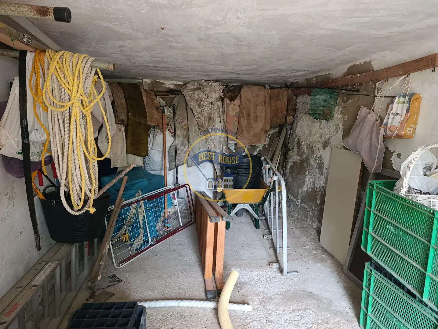 Casa o xalet en venda en Ontinyent amb Jardí privat, Traster i Piscina