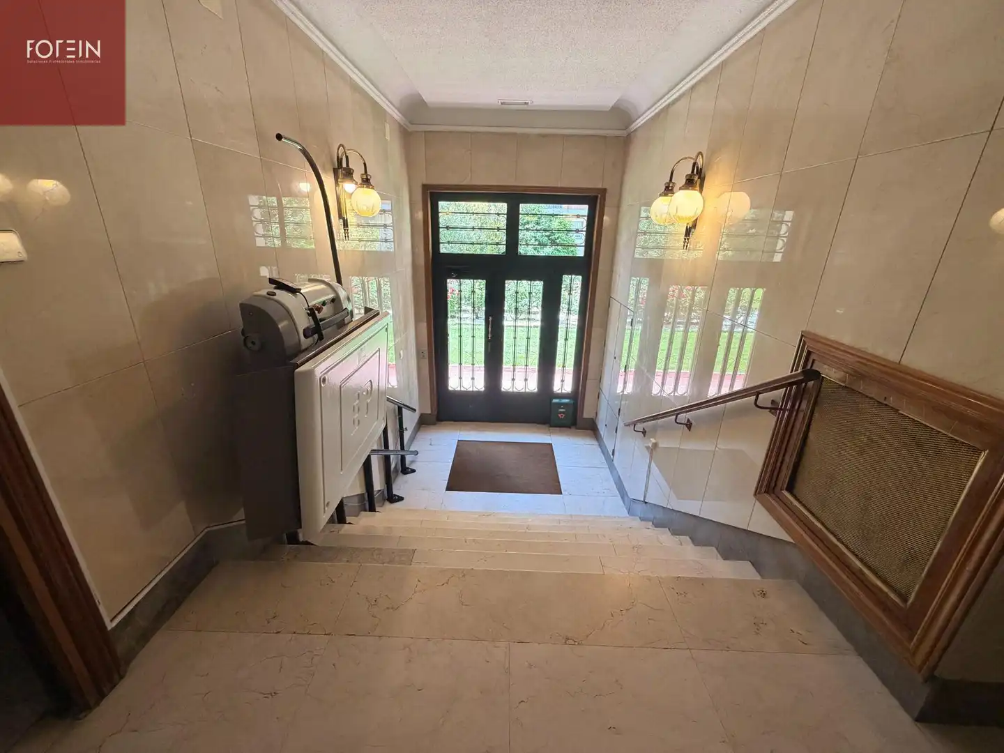 Flat for rent in Madrid  with Heating, Terrace and Storage room
