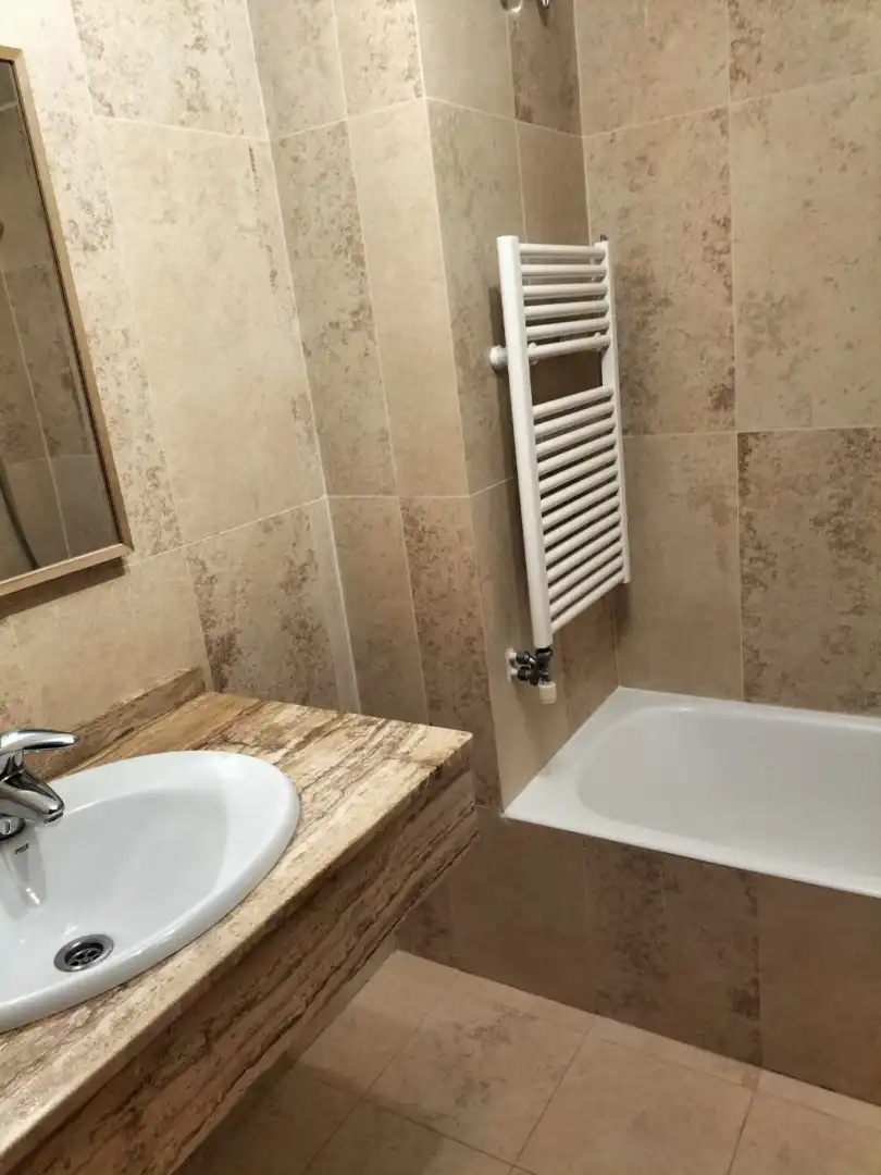 Bany de Àtic de lloguer en Sant Cugat del Vallès amb Calefacció, Parquet i Terrassa