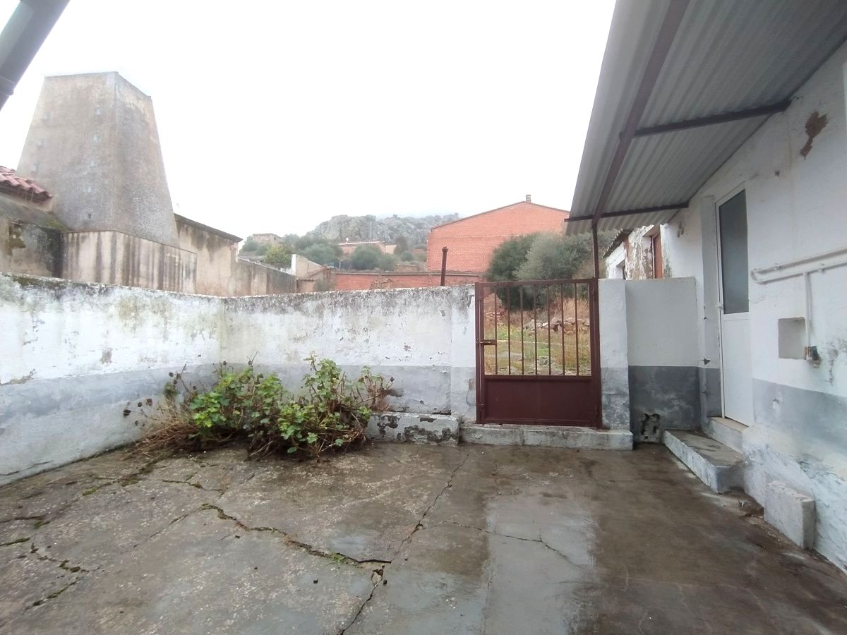 Vista exterior de Casa o xalet en venda en Alange