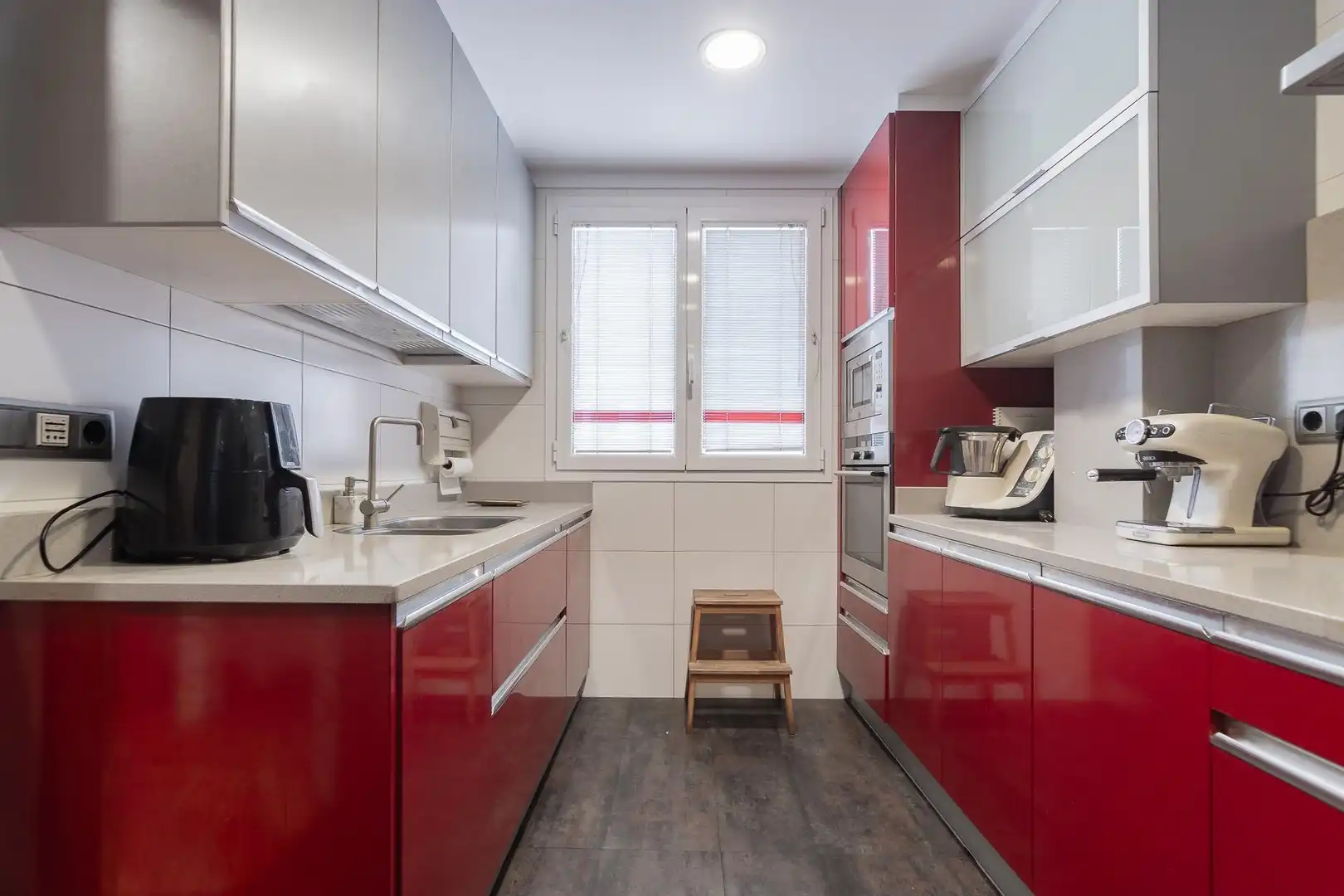 Kitchen of Attic for sale in  Pamplona / Iruña  with Air Conditioner, Heating and Parquet flooring