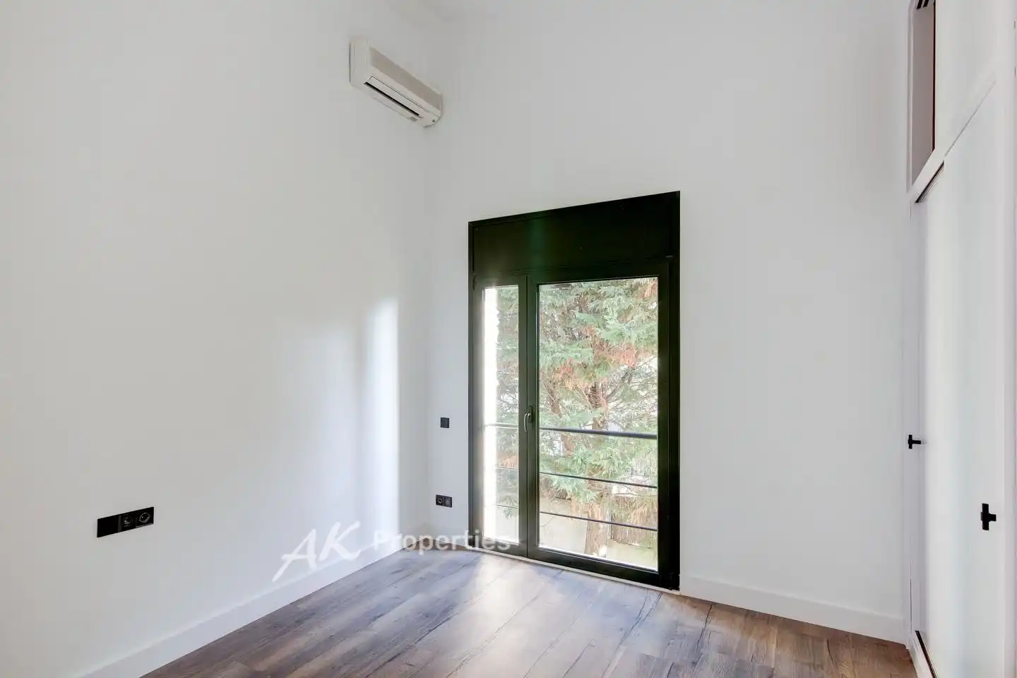 Haus oder Chalet zur Miete in Castelldefels mit Klimaanlage, Privatgarten und Terrasse