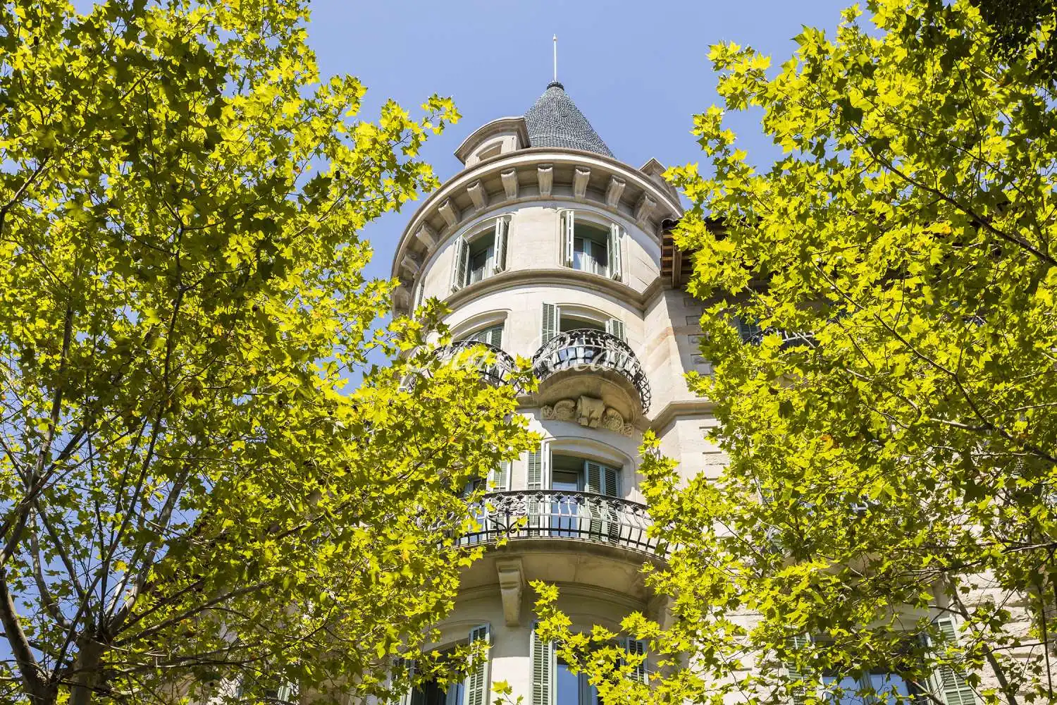 Dachboden zur Miete in N/A, Dreta de l'Eixample