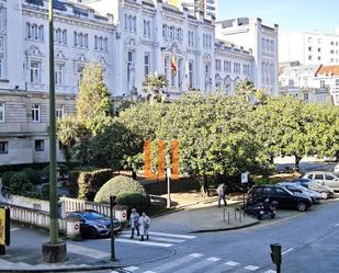 Vista exterior de Oficina de lloguer en A Coruña Capital 