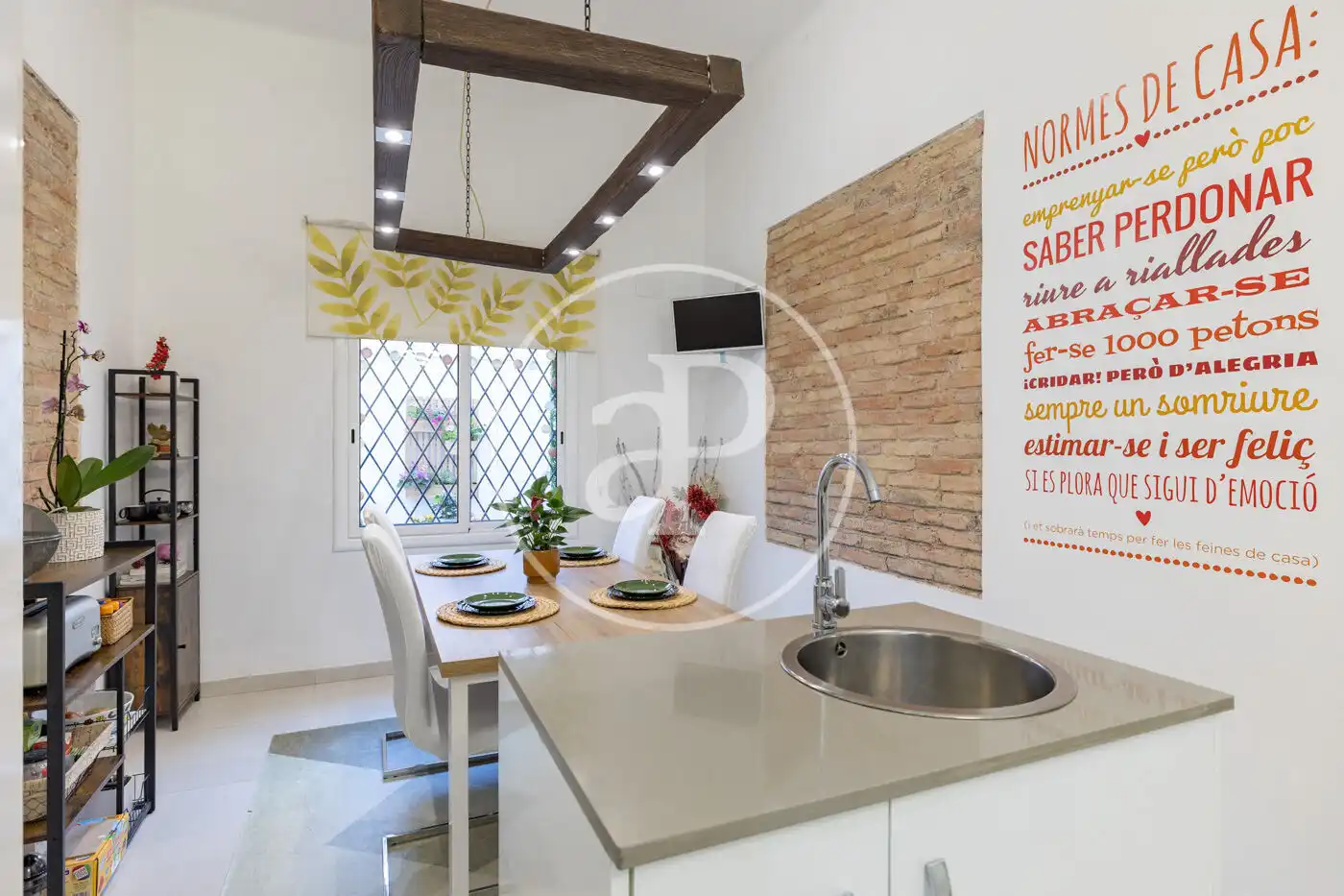 Cocina de Piso en venta en Barcelona con Calefacción y Terraza
