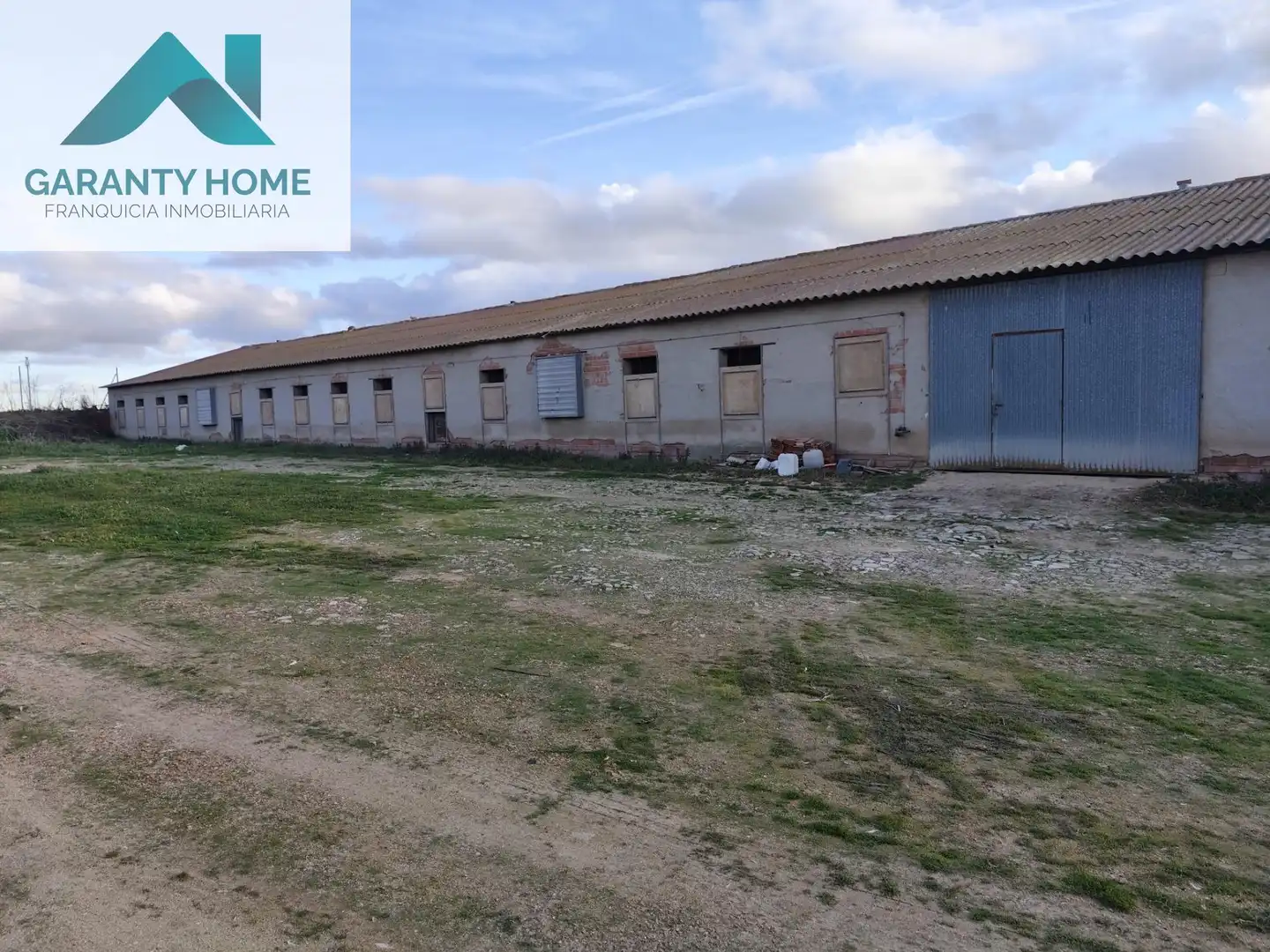 Nau industrial en venda en Recas