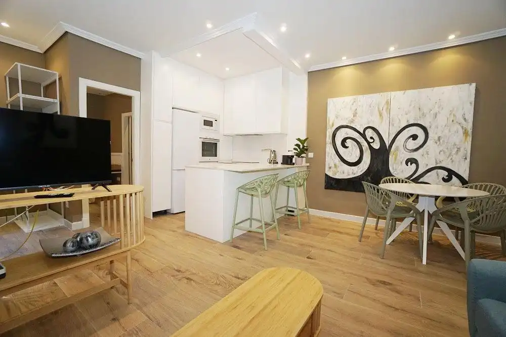 Flat for rent in Calle Bola, 2, Palacio