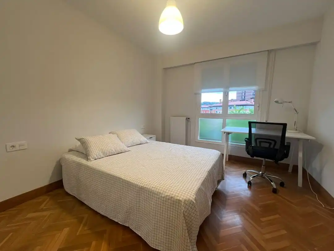 Habitación de Piso de alquiler en Donostia - San Sebastián  con Calefacción