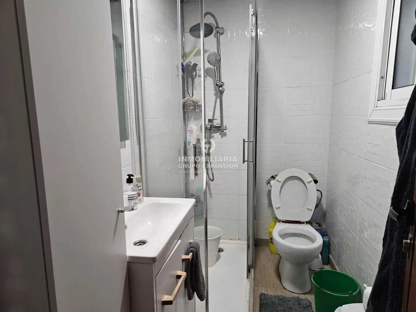 Baño de Piso en venta en Novelda