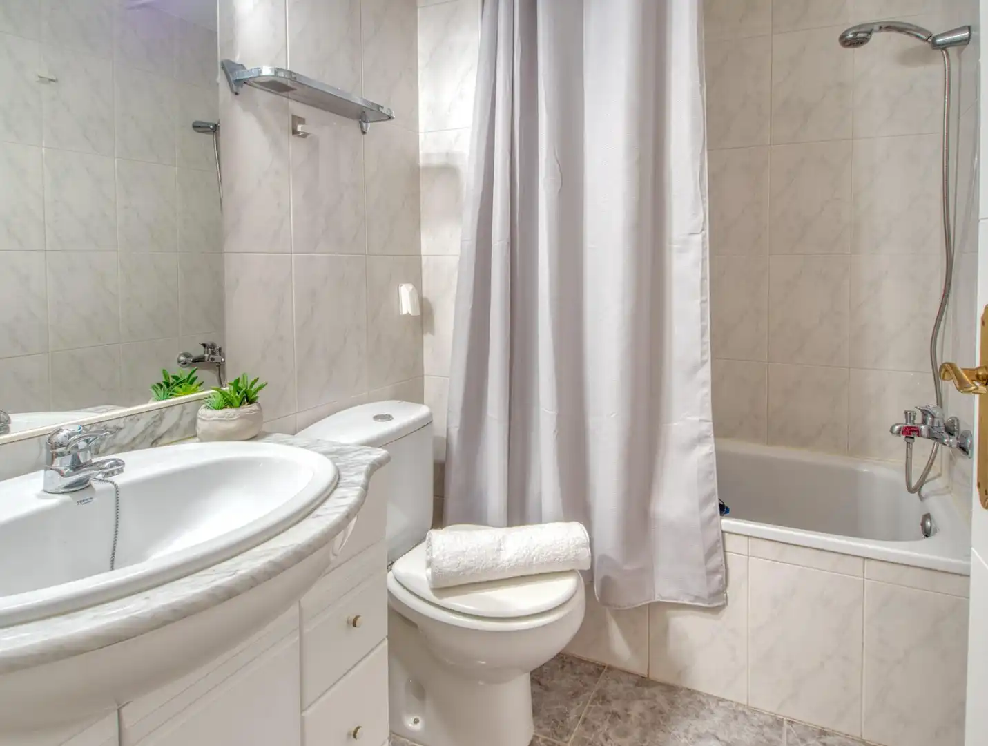 Attic for sale in DE VIENA, Els Grecs - Mas Oliva