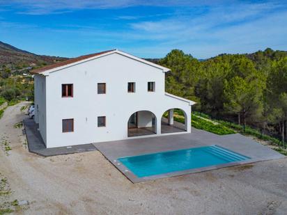 Vista exterior de Casa o xalet en venda en Benissa amb Calefacció, Jardí privat i Terrassa