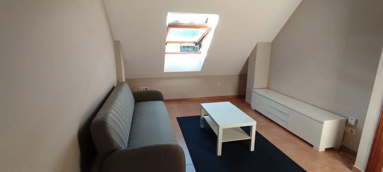 Wohnzimmer von Wohnung zur Miete in Culleredo mit Heizung