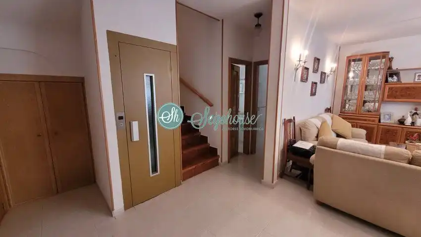 Casa o xalet en venda en Segovia amb Calefacció, Parquet i Terrassa
