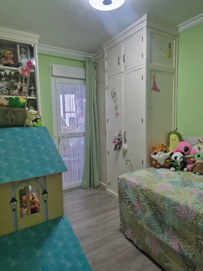 Schlafzimmer von Wohnung zum Verkauf in Utrera mit Möbliert