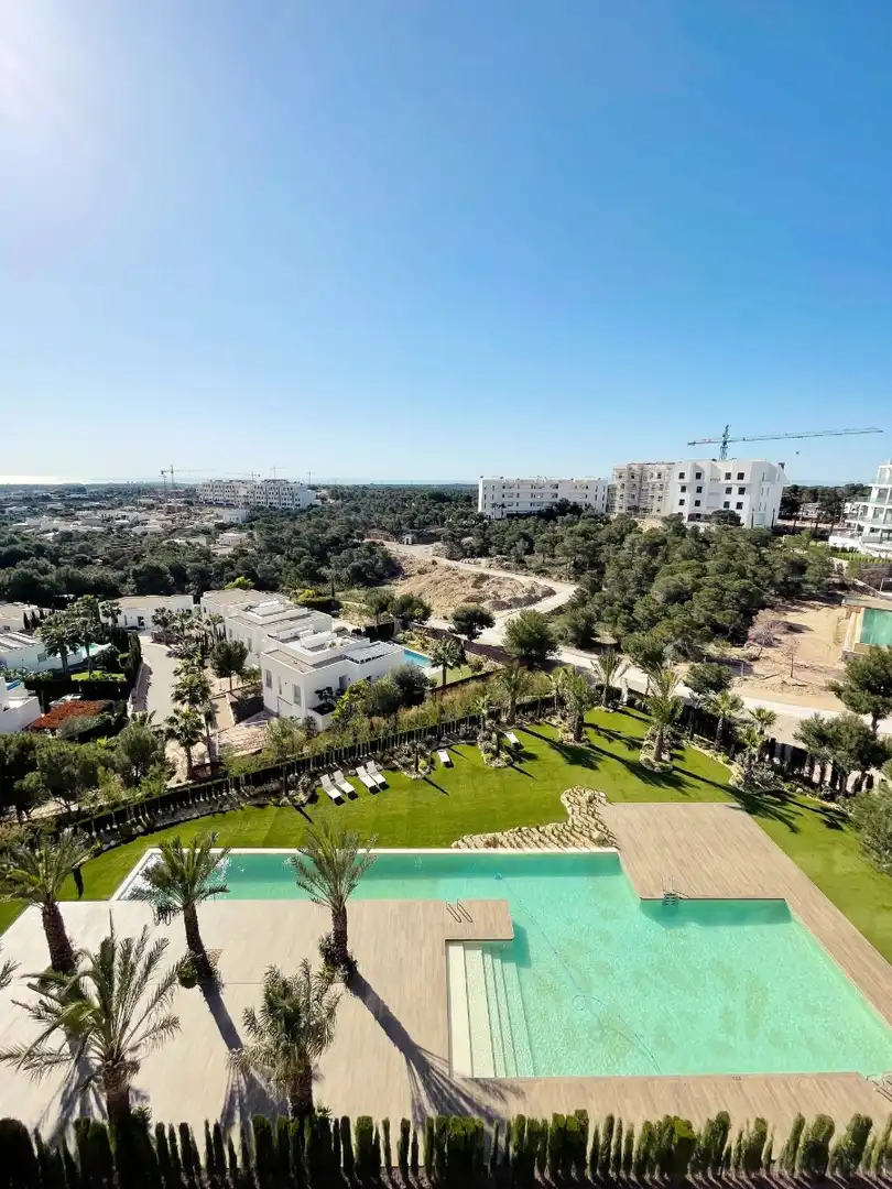 Àtic amb piscina en venda a Orihuela Costa