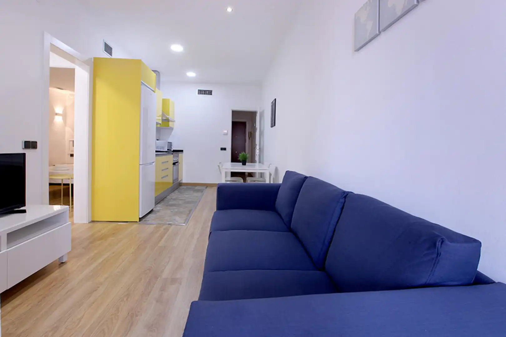 Living room of Flat for rent in Barcelona  with Air Conditioner, Heating and Furnished
