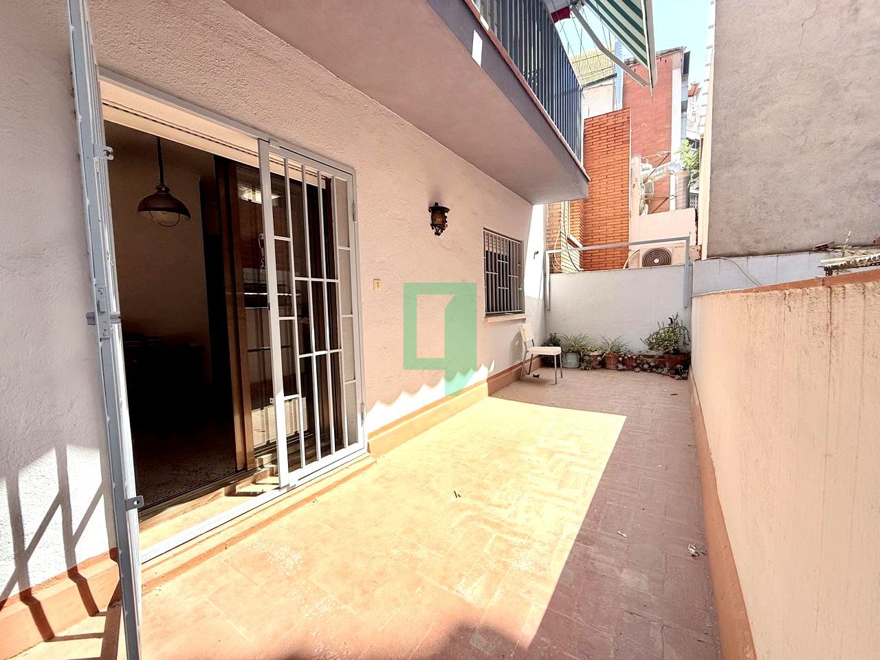 Terrace of Flat for sale in Santa Coloma de Gramenet  with Air Conditioner, Terrace and Balcony