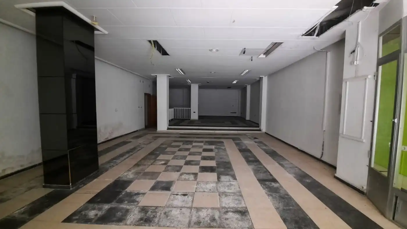 Business premises for sale in Calle VICTOR PEREZ, imagen 6