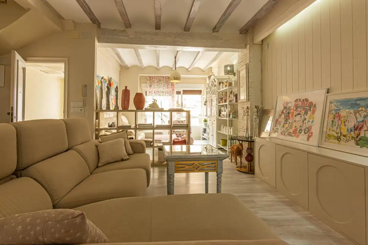 Wohnzimmer von Haus oder Chalet zum Verkauf in Oliva mit Klimaanlage, Heizung und Privatgarten