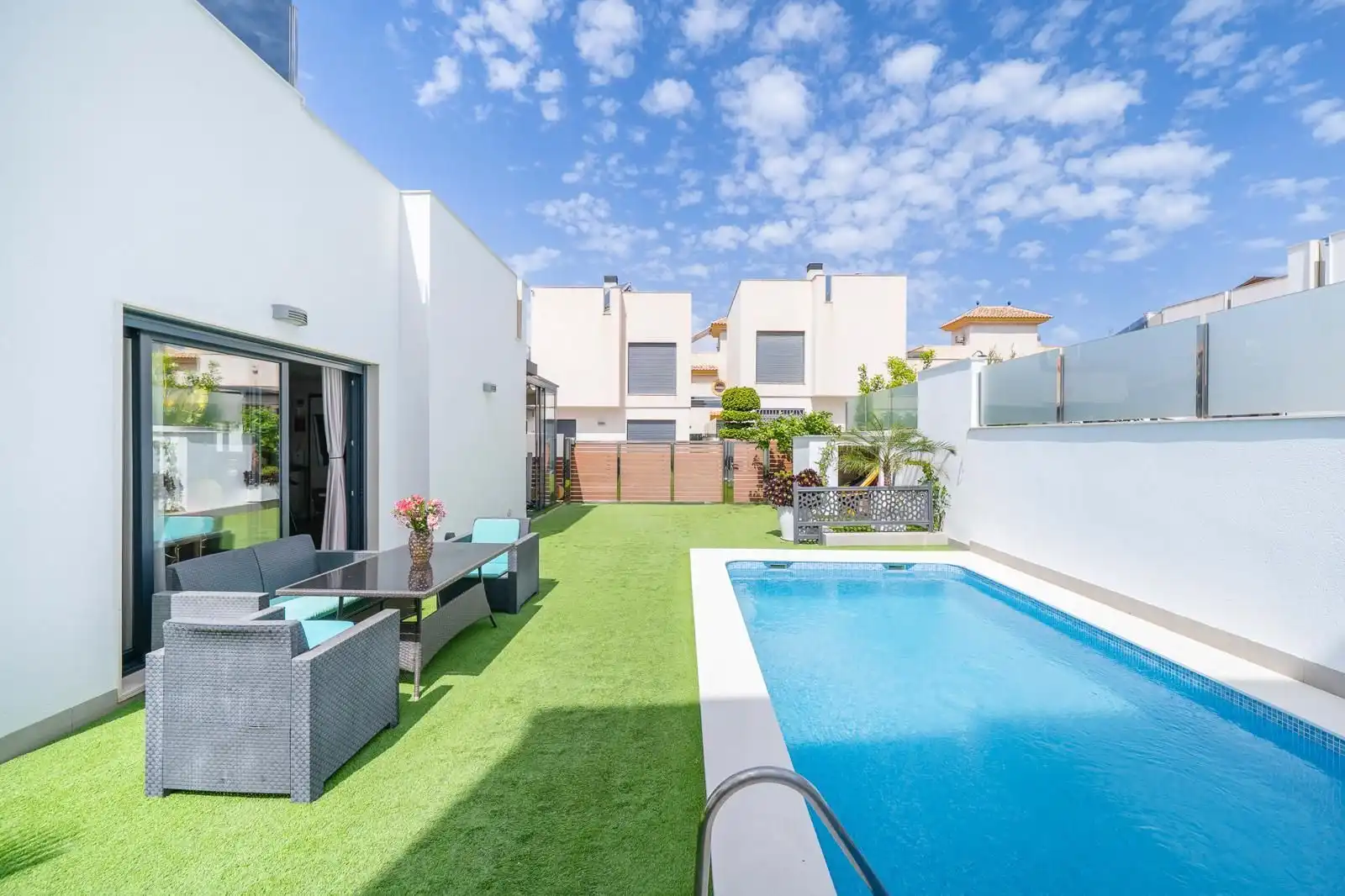 Xalet amb piscina en venda a Nueva Torrevieja - Aguas Nuevas, imagen 4