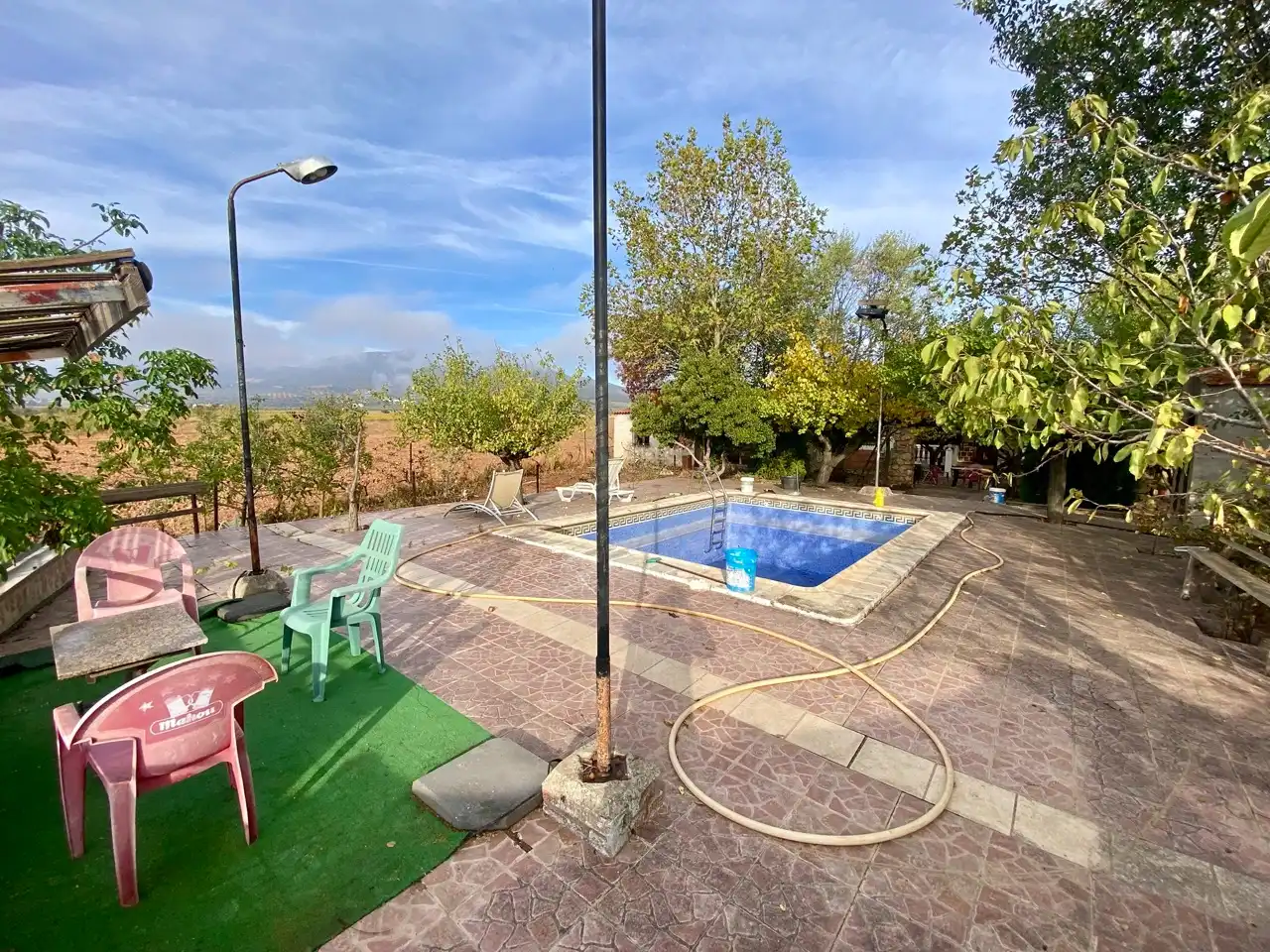 Vista exterior de Casa o xalet en venda en Villarrubia de los Ojos amb Aire condicionat, Calefacció i Jardí privat