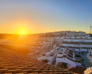 Vista exterior de Pis en venda en Vejer de la Frontera amb Aire condicionat, Calefacció i Terrassa