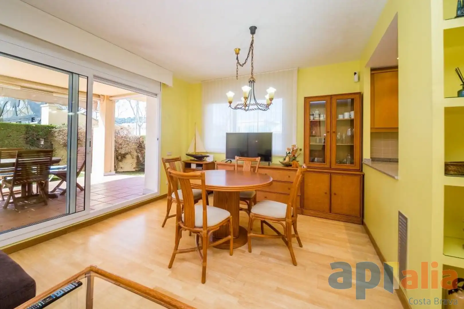 Dining room of Ground floor for sale in Castell d'Aro, Platja d'Aro i s'Agaró  with Heating, Private garden and Storage room