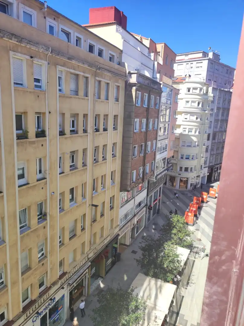 Vista exterior de Piso de alquiler en Santander con Calefacción y Amueblado