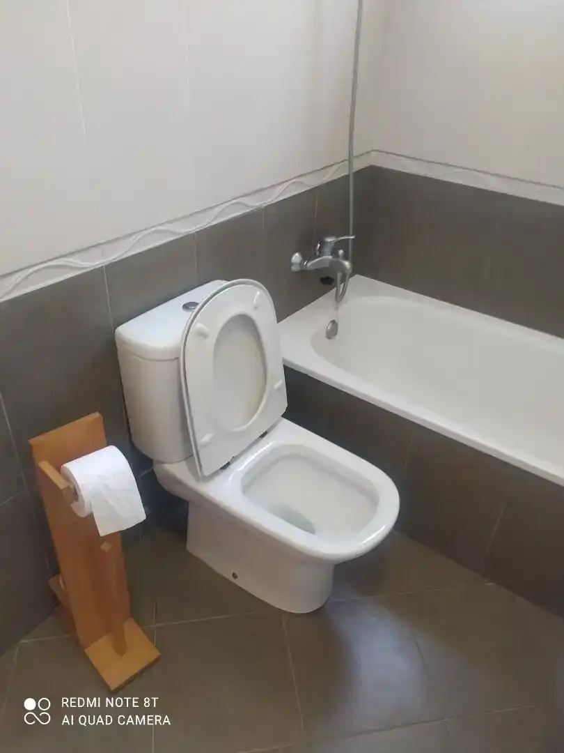 Badezimmer von Wohnungen zur Miete in Oliva mit Klimaanlage und Balkon