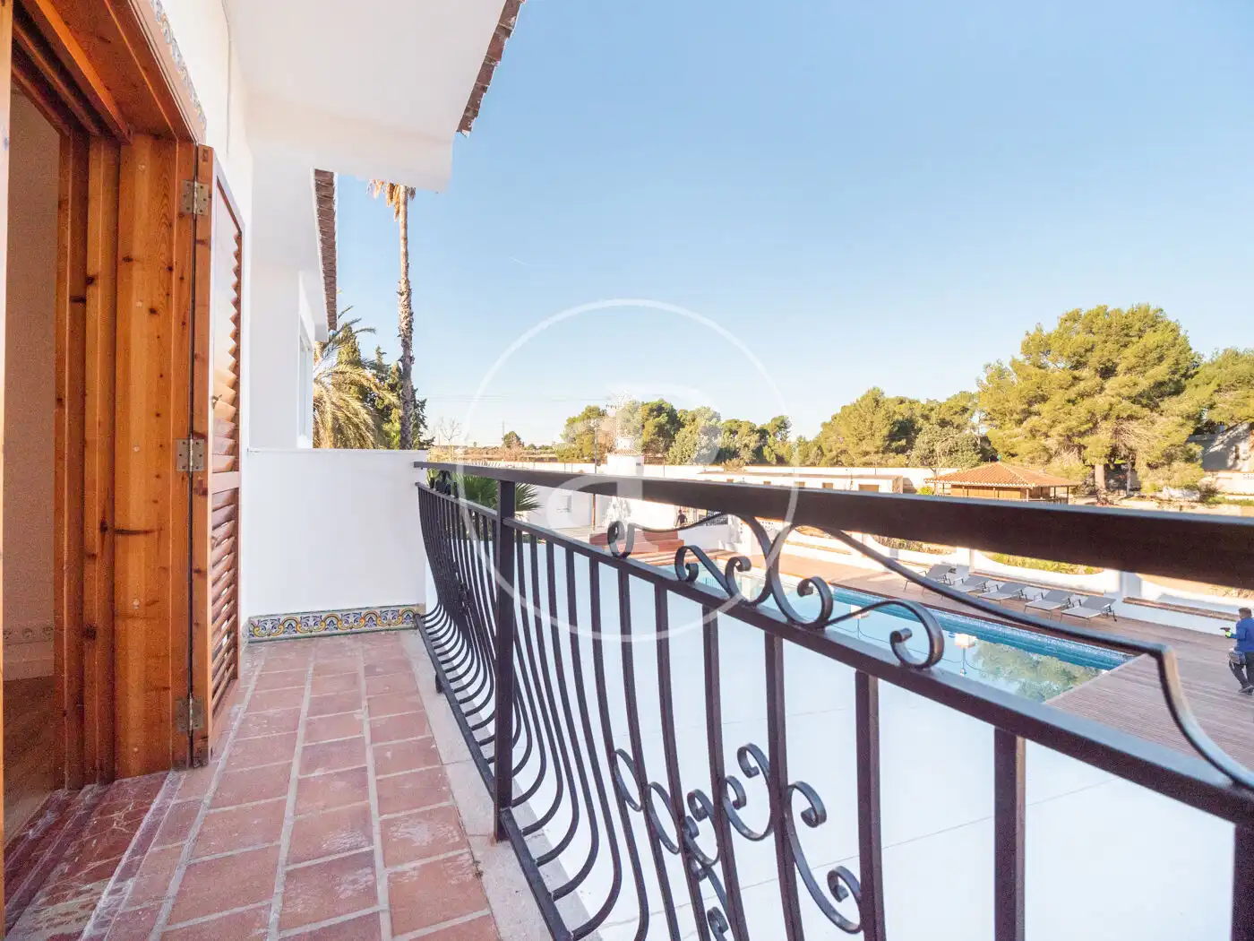 Vista exterior de Casa o xalet en venda en Manises amb Aire condicionat, Calefacció i Jardí privat